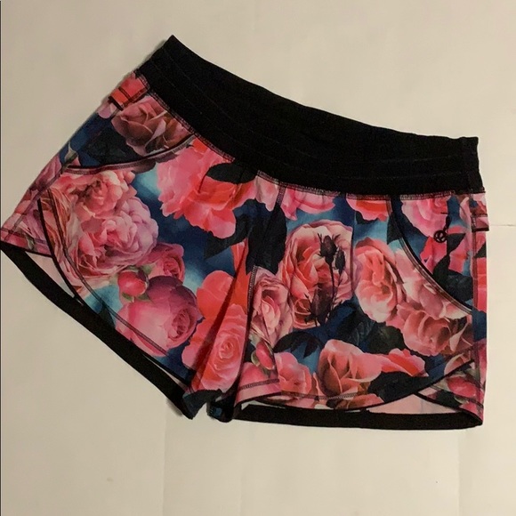 lululemon athletica Pants - Lululemon shorts
